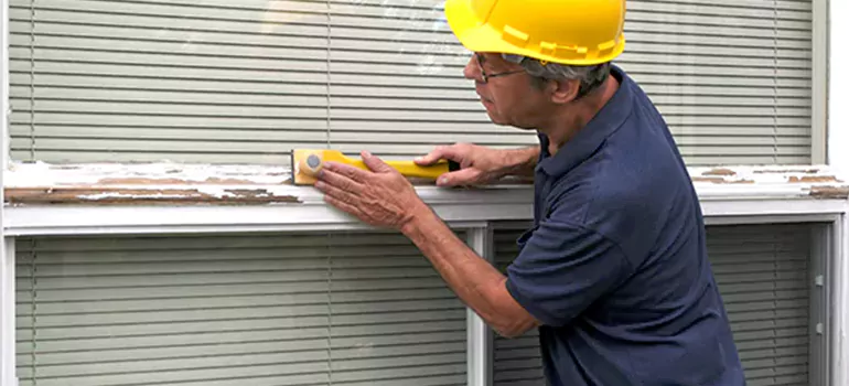 Custom Window Installation And Repair in Sarasota Springs, FL