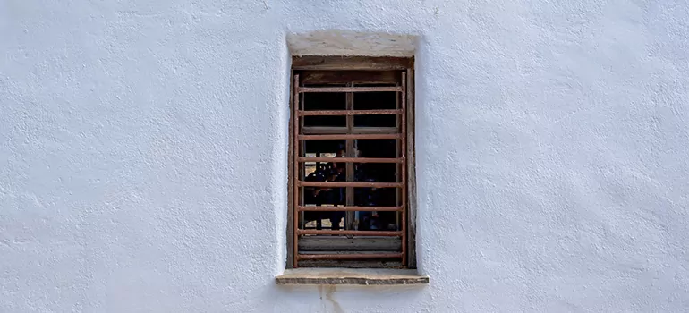 Residential Accordion Door Repair in Sarasota Springs, FL