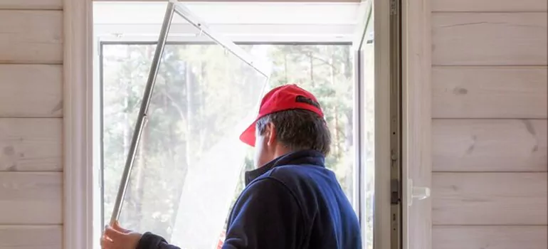 Expandable Window Screen Installation in Sarasota Springs, FL